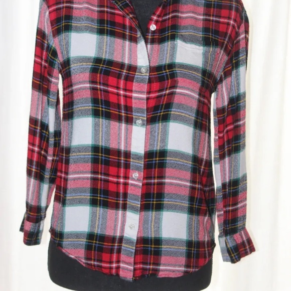 Old Navy Girl's Red Plaid LS Button Up Flannel Shirt, Girl's 10-12 - Picture 2 of 6